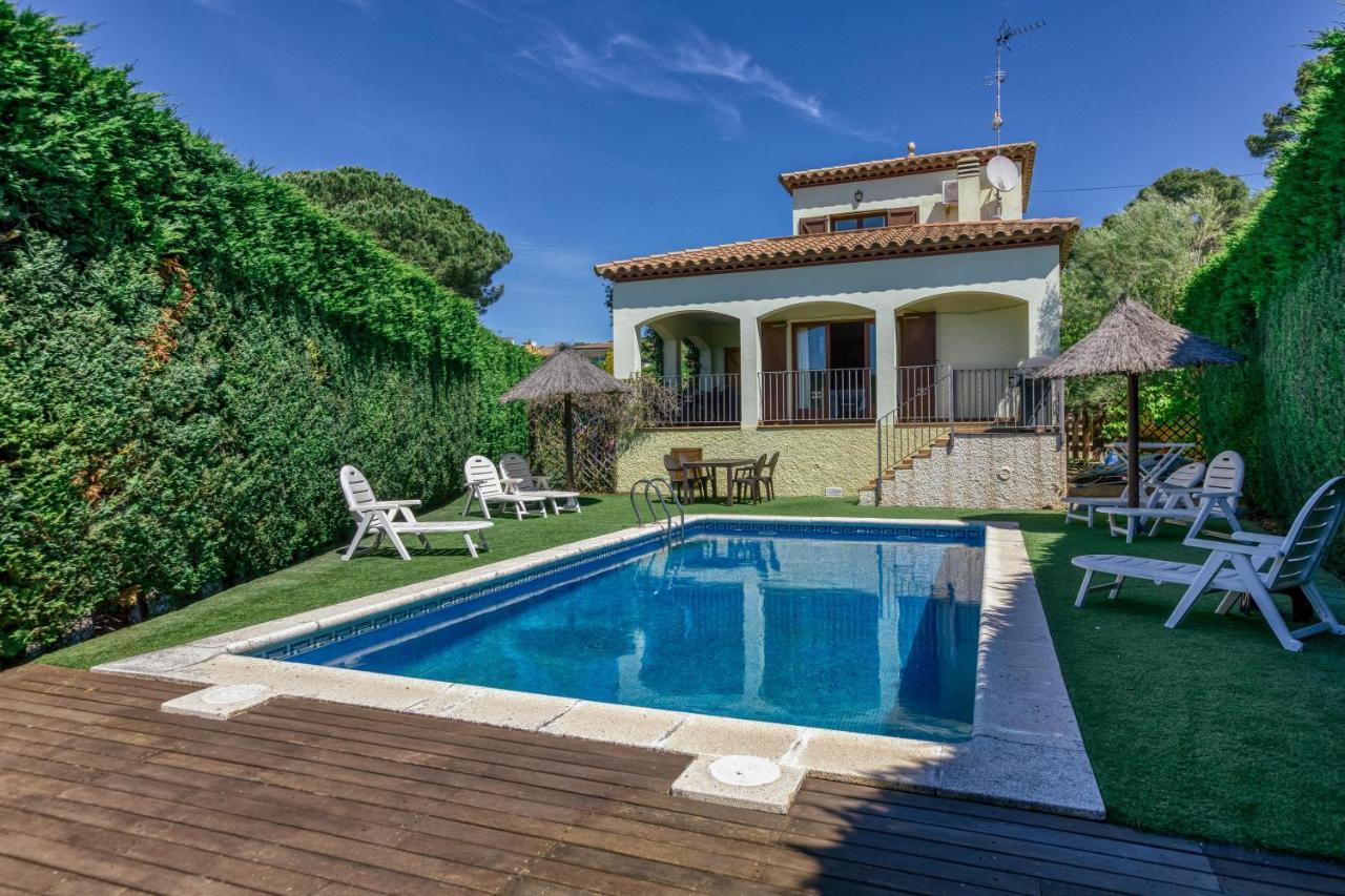 Fantastic Family Villa Л'Эстартит Экстерьер фото