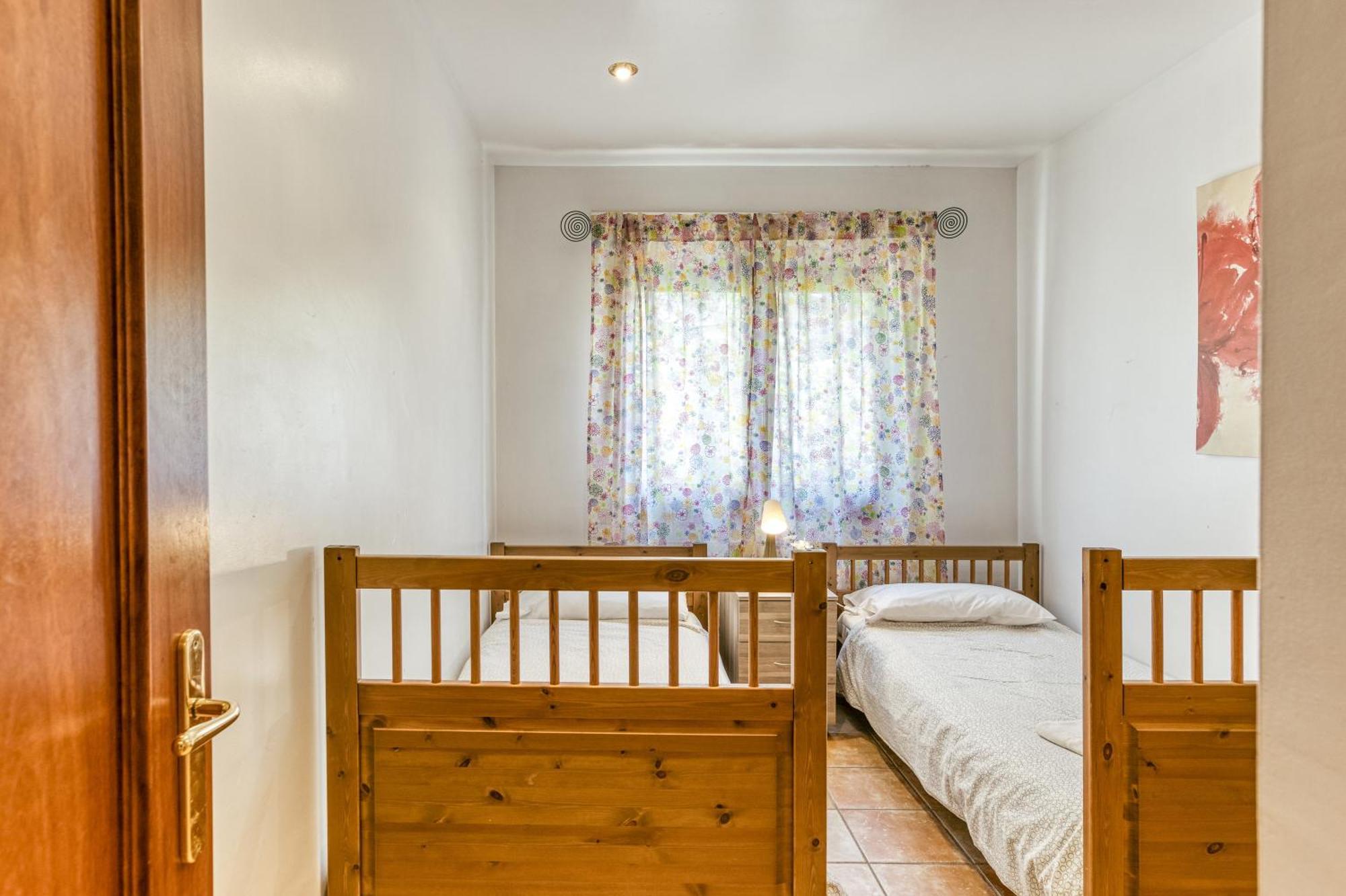 Fantastic Family Villa Л'Эстартит Экстерьер фото