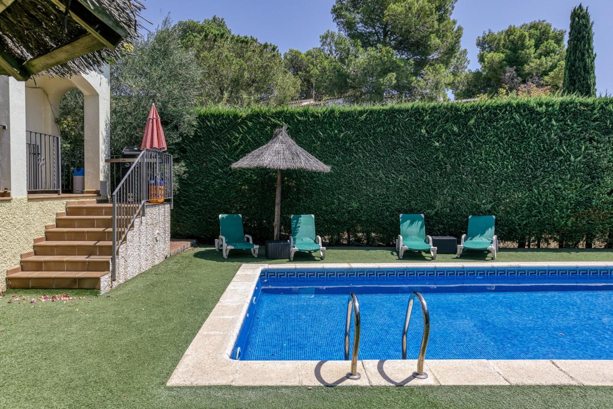 Fantastic Family Villa Л'Эстартит Экстерьер фото