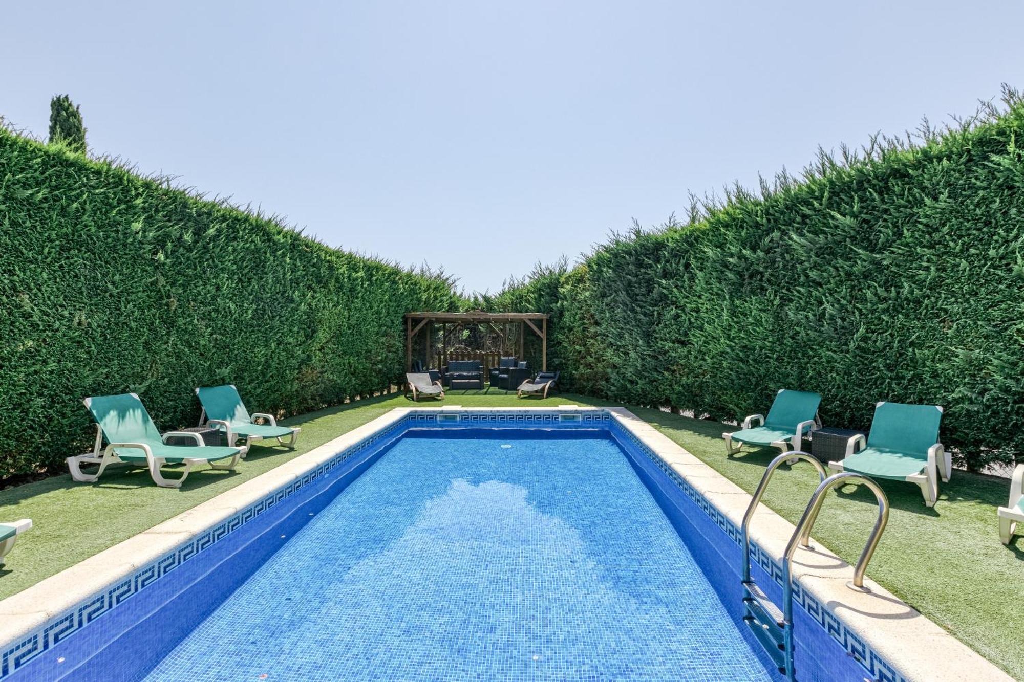 Fantastic Family Villa Л'Эстартит Экстерьер фото