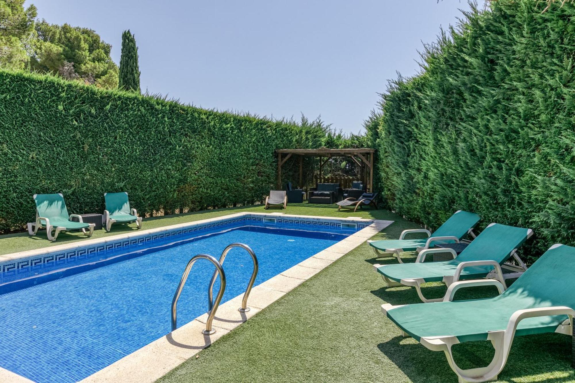 Fantastic Family Villa Л'Эстартит Экстерьер фото